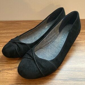 Dr. Scholl’s Virtue Black Low Wedge Heel Shoes 8M
